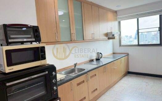 LTH13724 – Condo for Rent | Royal Castle Sukhumvit 39 | 110 sqm | 2 Beds 2 Baths | Near BTS Phrom Phong | 45K/Month | คอนโดให้เช่า รอยัลคาสเซิล สุขุมวิท 39