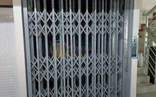 LTH13713 – Home Office for Rent | Charoen Rat 7 | 700 sqm | 5 Rooms 5 Baths | Near BTS Surasak | 75K/Month | โฮมออฟฟิศให้เช่า เจริญราษฎร์ 7