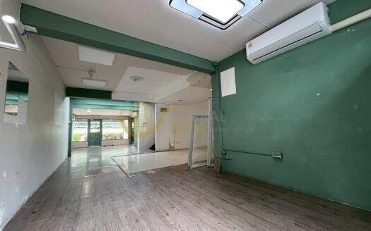 LTHC13732 – Commercial for Rent | Ekkamai Soi 19 | 150 sqm | 2 Beds 2 Baths | Near BTS Ekkamai | 60K/Month | พาณิชย์ให้เช่า เอกมัยซอย 19