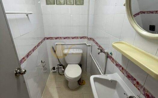 LTHC13732 – Commercial for Rent | Ekkamai Soi 19 | 150 sqm | 2 Beds 2 Baths | Near BTS Ekkamai | 60K/Month | พาณิชย์ให้เช่า เอกมัยซอย 19