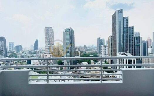 LTH13758 – Condo for Sale | Acadamie Grand Tower | 194 sqm | 3 Beds 2 Baths | Near BTS Phrom Phong | 22.90 MB | คอนโดขาย อะคาเดมี แกรนด์ ทาวเวอร์