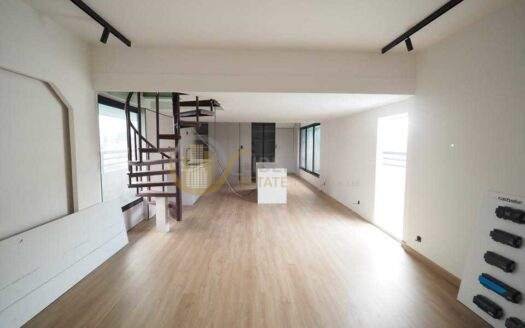 LTHC13805 – Commercial for Rent | Yannawa Road | 450 sqm | 8 Rooms 3 Baths | Near BTS Saphan Taksin | 100K/Month | อาคารพาณิชย์ให้เช่า ยานนาวา