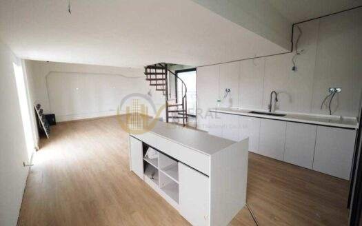 LTHC13805 – Commercial for Rent | Yannawa Road | 450 sqm | 8 Rooms 3 Baths | Near BTS Saphan Taksin | 100K/Month | อาคารพาณิชย์ให้เช่า ยานนาวา