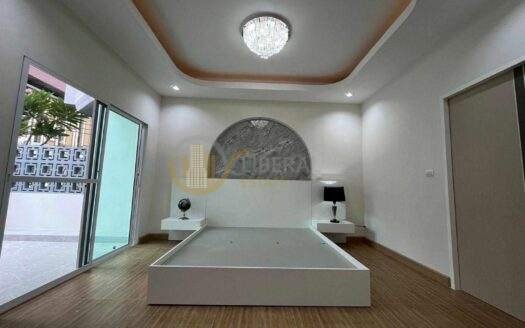 LTHC13849 – Townhouse for Sale | Sathu Pradit 29 | 200 sqm | 3 Beds 2 Baths | Near BTS Surasak | 8.89MB | ทาวน์เฮาส์ขาย สาธุประดิษฐ์ 29