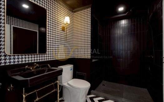 LTH13865 – Condo for Sale | Supalai Place Sukhumvit 39 | 338 sqm | 4 Beds 3 Baths | Near BTS Phrom Phong | 32MB | คอนโดขาย ศุภาลัย เพลส สุขุมวิท 39