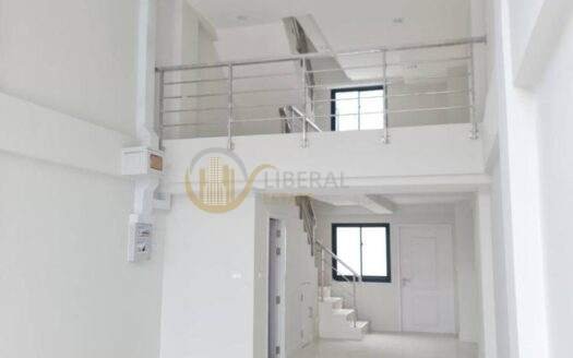 LTH13907 – Commercial for Rent | The Master @ BTS Onnut–Pattanakarn | 210 sqm | 4 Baths | Near BTS On Nut | 65K/Month | อาคารพาณิชย์ให้เช่า เดอะ มาสเตอร์ อ่อนนุช