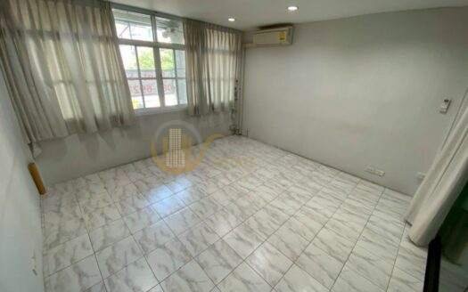 LTH13910 – Commercial for Sale | Sukhumvit 63 (Ekkamai) | 280 sqm | 4 Rooms 3 Baths | Near BTS Ekkamai | 38.55 MB | อาคารพาณิชย์ขาย เอกมัย