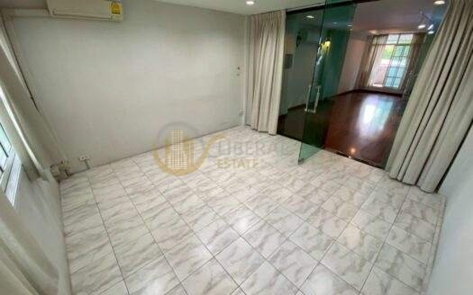 LTH13910 – Commercial for Sale | Sukhumvit 63 (Ekkamai) | 280 sqm | 4 Rooms 3 Baths | Near BTS Ekkamai | 38.55 MB | อาคารพาณิชย์ขาย เอกมัย