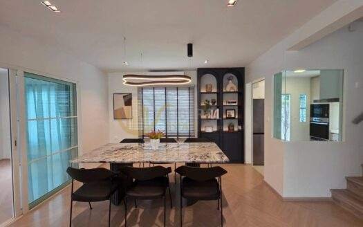 LTH13995 – House for Rent | Villaggio 3 Srinakarin–Bangna | 180 sqm | 5 Beds 3 Baths | Near Mega Bangna | 95K/Month | บ้านให้เช่า วิลลาจจิโอ 3 ศรีนครินทร์–บางนา