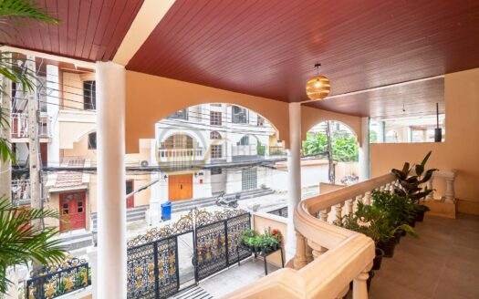 LTH14029 – Townhouse for Rent | Thonglor 25 | 400 sqm | 5 Beds 5 Baths | Near BTS Thonglor | 100K/Month | ทาวน์เฮาส์ให้เช่า ทองหล่อ 25