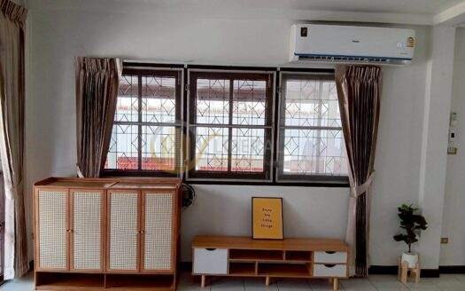 LTH14061 – House for Rent | Sukhumvit 54 | 232 sqm | 3 Beds 2 Baths | Near BTS On Nut | 50K/Month | บ้านให้เช่า สุขุมวิท 54