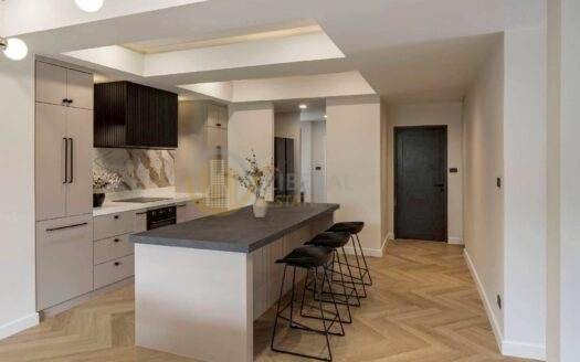 LTH14084 – House for Rent | House in Phra Khanong | 300 sqm | 3 Beds 3 Baths | Near BTS Phra Khanong | 200K/Month | บ้านให้เช่า พระโขนง