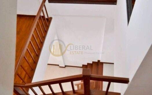 LTHC14127 – Townhome for Rent | Sukhumvit 52 | 200 sqm | 3 Beds 3 Baths | Near BTS On Nut | 45K/Month | ทาวน์โฮมให้เช่า สุขุมวิท 52