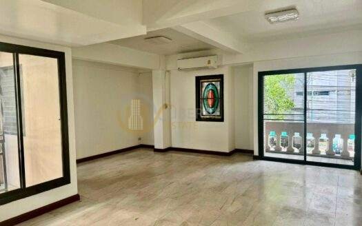 LTH14218 – Home Office for Rent | Nana Area | 500 sqm | 8 Rooms 5 Baths | Near BTS Nana | 150K/Month | โฮมออฟฟิศให้เช่า ย่านนานา