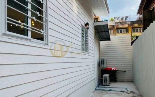 LTH14579 – House for Sale | Sathorn Soi 17 | 38 sq.w. 152 sqm | 1 Bed 1 Bath | Near BTS Surasak | 27 MB (FROM 30 MB)| บ้านขาย สาทร ซอย 17