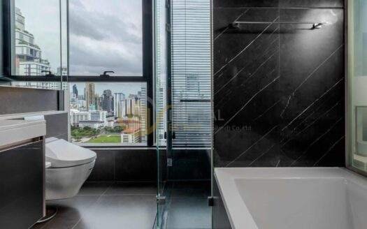 LTHC14303 – Condo for Rent | The Esse at Singha Complex | 78 sqm | 2 Beds 2 Baths | Near MRT Phetchaburi | 78K/Month | คอนโดให้เช่า ดิ เอส แอท สิงห์ คอมเพล็กซ์