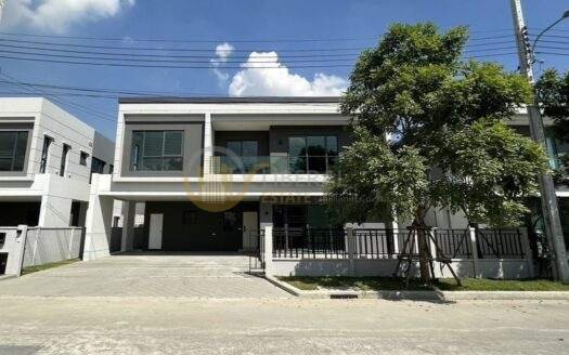 LTH14256 – House for Rent | Centro Bangna | 289 sqm | 4 Beds 5 Baths | Near BTS Bang Na | 120K/Month | บ้านเดี่ยวให้เช่า เซนโทร บางนา