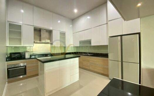 LTHC14330 – Condo for Sale | Circle Condominium Nana | 176 sqm | 3 Beds 3 Baths | Near BTS Nana | 25.5MB | คอนโดขาย เซอร์เคิล คอนโดมิเนียม นานา