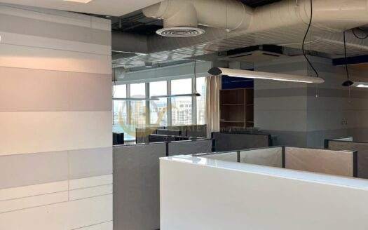 LTH14318 – Office Space for Rent | Richmond Tower Sukhumvit 26 | 209.63 sqm | Floor 10 | Near BTS Phrom Phong | 85K/Month | ออฟฟิศให้เช่า ริชมอนด์ ทาวเวอร์ สุขุมวิท 26