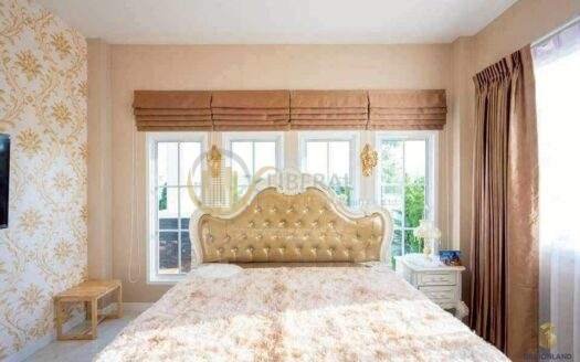 LTH14336 – House / Pool Villa for Rent | Ekkachai Lake Ville | Land 286 sq.wah | Usable Area 288 sqm | 4 Beds 3 Baths | Near BTS Wutthakat | 150K/Month | บ้านพร้อมสระว่ายน้ำให้เช่า เอกชัย เลค วิลล์