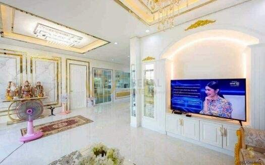 LTH14337 – House / Pool Villa for Sale | Ekkachai Lake Ville | Land 286 sq.wah | Usable Area 288 sqm | 4 Beds 3 Baths | Near BTS Wutthakat | 30MB | บ้านพร้อมสระว่ายน้ำขาย เอกชัย เลค วิลล์