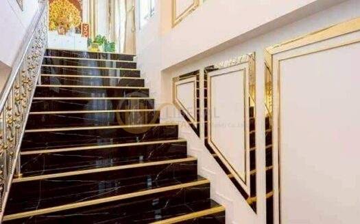 LTH14336 – House / Pool Villa for Rent | Ekkachai Lake Ville | Land 286 sq.wah | Usable Area 288 sqm | 4 Beds 3 Baths | Near BTS Wutthakat | 150K/Month | บ้านพร้อมสระว่ายน้ำให้เช่า เอกชัย เลค วิลล์