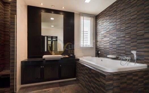 LTH14553 – Condo for Rent | Grand Mercure Bangkok Asoke Residence | 440 sqm | 4 Beds 3 Baths | Penthouse | Near BTS Asoke | 250K/Month | เพนท์เฮ้าส์ให้เช่า แกรนด์ เมอร์เคียว กรุงเทพ อโศก เรสซิเดนซ์