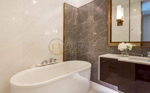 LTH14573 – Condo for Rent | Sindhorn Tonson | 87 sqm | 1 Bed 1 Bath | Near BTS Chitlom | 140K/Month | คอนโดให้เช่า สินธร ต้นสน