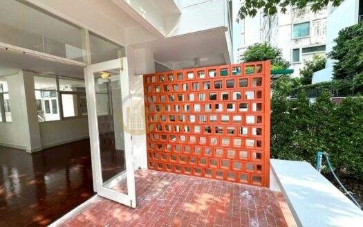 LTH14577 – Home Office for Rent | EM HOME Sukhumvit | 100 sqm | 1 Room 1 Bath | Near BTS Phrom Phong | 80K/Month | โฮมออฟฟิศให้เช่า อีเอ็ม โฮม สุขุมวิท