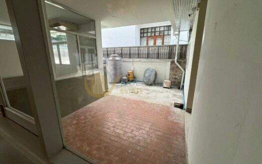 LTH14577 – Home Office for Rent | EM HOME Sukhumvit | 100 sqm | 1 Room 1 Bath | Near BTS Phrom Phong | 80K/Month | โฮมออฟฟิศให้เช่า อีเอ็ม โฮม สุขุมวิท