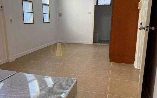 LTH14666 – พื้นที่กว้าง บ้านที่พร้อมให้คุณสร้างมุมโปรด| House for Rent | Sukhumvit 36 | 160 sqm | 3 Bedr 3 Bath || Near BTS Thong Lo | 55,000 THB/Month | บ้านให้เช่า สุขุมวิท 36 พื้นที่ใช้สอย 160 ตร.ม. 3 ห้องนอน 3 ห้องน้ำ ใกล้ BTS ทองหล่อ ราคาเช่าคุ้มค่า 55,000 บาท/เดือน