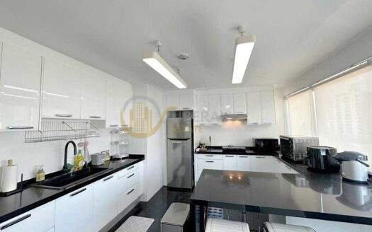 LTH14674 –Penthouse Rare Unit | for Sale | Lowrise Penthouse | 380 sqm | 3 Bedrooms 3.5 Bathrooms | Luxury Exclusive Penthouse Best Value | Near BTS Phloen Chit | 55,000,000 THB | ขายเพนท์เฮ้าส์ Lowrise Penthouse ขนาด 380 ตร.ม. 3 ห้องนอน 3.5 ห้องน้ำ เพนท์เฮ้าส์หรู พื้นที่กว้าง ใกล้ BTS เพลินจิต ราคาขายคุ้มค่า 55 ล้านบาท