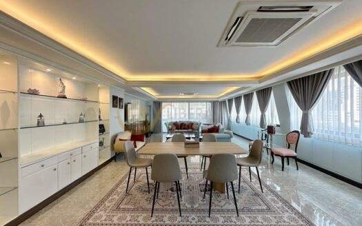 LTH14674 –Penthouse Rare Unit | for Sale | Lowrise Penthouse | 380 sqm | 3 Bedrooms 3.5 Bathrooms | Luxury Exclusive Penthouse Best Value | Near BTS Phloen Chit | 55,000,000 THB | ขายเพนท์เฮ้าส์ Lowrise Penthouse ขนาด 380 ตร.ม. 3 ห้องนอน 3.5 ห้องน้ำ เพนท์เฮ้าส์หรู พื้นที่กว้าง ใกล้ BTS เพลินจิต ราคาขายคุ้มค่า 55 ล้านบาท