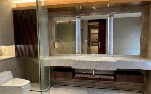 LTH14708 – ขายด่วน! คอนโดกว้างหน้าซื้อ | Condo for Sale | Ploen Chit Terrace | 374 sqm | 3 Bedrooms 3 Bathrooms | Luxury Spacious Penthouse Prime Location Best Value | Near BTS Ploen Chit | 82.39 MB | คอนโดขาย Ploen Chit Terrace ขนาด 374 ตร.ม. 3 ห้องนอน 3 ห้องน้ำ ห้องใหญ่พิเศษ ทำเลเพลินจิต ใกล้ BTS เพลินจิต ราคาคุ้มค่า 82.39 ล้านบาท