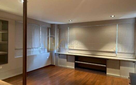 LTH14708 – ขายด่วน! คอนโดกว้างหน้าซื้อ | Condo for Sale | Ploen Chit Terrace | 374 sqm | 3 Bedrooms 3 Bathrooms | Luxury Spacious Penthouse Prime Location Best Value | Near BTS Ploen Chit | 82.39 MB | คอนโดขาย Ploen Chit Terrace ขนาด 374 ตร.ม. 3 ห้องนอน 3 ห้องน้ำ ห้องใหญ่พิเศษ ทำเลเพลินจิต ใกล้ BTS เพลินจิต ราคาคุ้มค่า 82.39 ล้านบาท