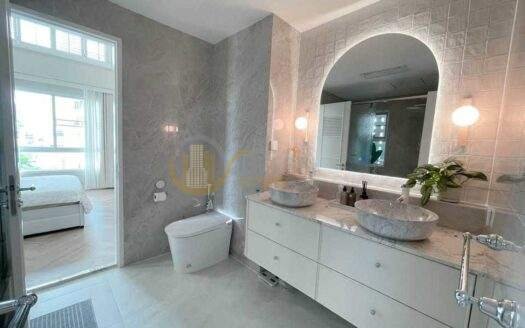 LTH14751 – Condo for Sale | The Bangkok Sukhumvit 61 | 96 sqm | 2+1 Bedrooms 2 Bathrooms | Luxury Spacious Layout Prime Location Attractive Price | Near BTS Ekkamai | 18,000,000 THB | คอนโดหรู The Bangkok สุขุมวิท 61 ห้องใหญ่ ทำเลดี ราคาคุ้ม ใกล้ BTS เอกมัย ราคา 18 ล้านบาท