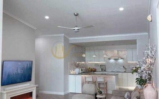 LTH14751 – Condo for Sale | The Bangkok Sukhumvit 61 | 96 sqm | 2+1 Bedrooms 2 Bathrooms | Luxury Spacious Layout Prime Location Attractive Price | Near BTS Ekkamai | 18,000,000 THB | คอนโดหรู The Bangkok สุขุมวิท 61 ห้องใหญ่ ทำเลดี ราคาคุ้ม ใกล้ BTS เอกมัย ราคา 18 ล้านบาท