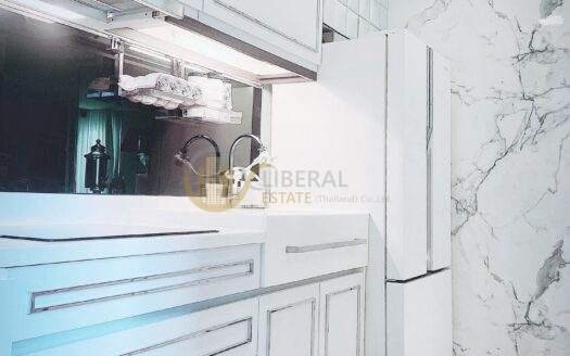 Chic Condo for Sale | Punnawithi | Perfect Spot for Work & Play | Near BTS Punnawithi | 11,900,000 THB | คอนโดสไตล์ชิค พัฒนาการ ทำงานและพักผ่อนได้ ใกล้ BTS พัฒนาการ ⸻LTH14777