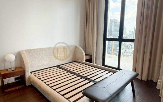 Luxury Condo for Rent Phloen Chit | City Lifestyle Luxury | Near BTS Phloen Chit | 300,000 THB/Month | คอนโดหรูให้เช่า เพลินจิต ไลฟ์สไตล์เมือง หรูหรา ใกล้ BTS เพลินจิต 300,000 บาท/เดือน – LTH14781