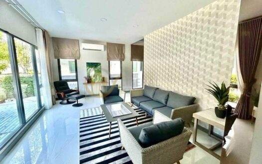 Luxury House for Sale Bangna | Family Home Prime Location | Near BTS Bangna | 22,000,000 THB | บ้านหรูขาย บางนา ทำเลดี เหมาะครอบครัว ใกล้ BTS บางนา 22,000,000 บาท – LTH14786