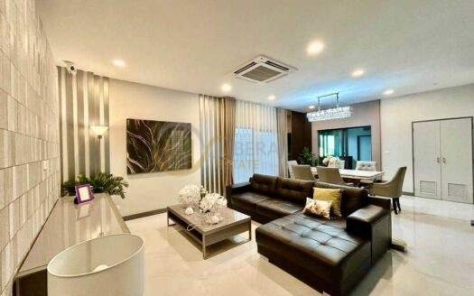 Luxury House for Rent Bangna | Family Home Prime Location | Near BTS Bangna | 160,000 THB/Month | บ้านหรูให้เช่า บางนา ทำเลดี เหมาะครอบครัว ใกล้ BTS บางนา 160,000 บาท/เดือน – LTH14787