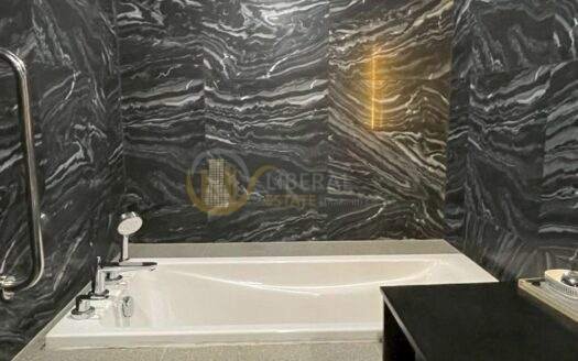 Luxury Condo for Rent Punnawithi | Family Home High Floor | Near BTS Punnawithi | 150,000 THB/Month | คอนโดหรูให้เช่า ปุณณวิถี ชั้นสูง เหมาะครอบครัว ใกล้ BTS ปุณณวิถี 150,000 บาท/เดือน – LTH14791