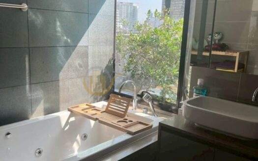 Luxury Condo for Rent Chong Nonsi | Pet-Friendly Luxury | Near BTS Chong Nonsi | 85,000 THB/Month | คอนโดหรูให้เช่า ช่องนนทรี เลี้ยงสัตว์ได้ หรูหรา ใกล้ BTS ช่องนนทรี 85,000 บาท/เดือน – LTH14796