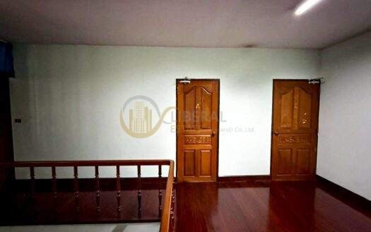 Spacious House for Rent Chong Nonsi | Family Home Prime Location | Near BTS Chong Nonsi | 200,000 THB/Month | บ้านกว้างให้เช่า ช่องนนทรี เหมาะครอบครัว ทำเลดี ใกล้ BTS ช่องนนทรี 200,000 บาท/เดือน – LTH14878