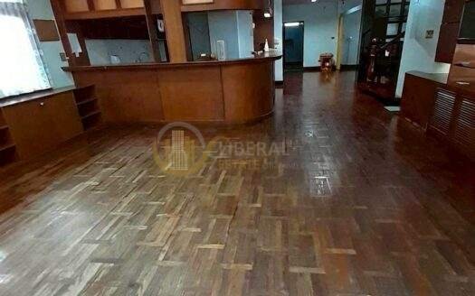 Spacious House for Rent Chong Nonsi | Family Home Prime Location | Near BTS Chong Nonsi | 200,000 THB/Month | บ้านกว้างให้เช่า ช่องนนทรี เหมาะครอบครัว ทำเลดี ใกล้ BTS ช่องนนทรี 200,000 บาท/เดือน – LTH14878