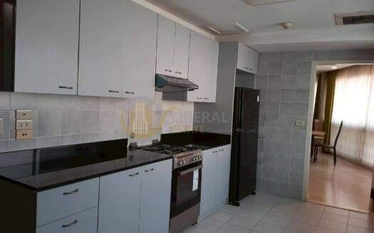 Spacious Condo for Rent Phrom Phong | City Lifestyle Best Value | Near BTS Phrom Phong | 80,000 THB/Month | คอนโดกว้างให้เช่า พร้อมพงษ์ ไลฟ์สไตล์เมือง คุ้มค่า ใกล้ BTS พร้อมพงษ์ 80,000 บาท/เดือน – LTH14884