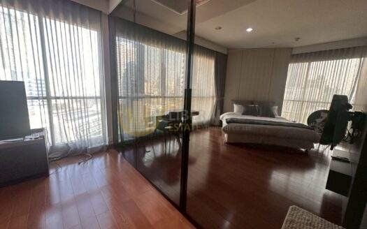 Modern Condo for Rent Chidlom | City Lifestyle Best Value | Near BTS Chidlom | 65,000 THB/Month | คอนโดโมเดิร์นให้เช่า ชิดลม ไลฟ์สไตล์เมือง คุ้มค่า ใกล้ BTS ชิดลม 65,000 บาท/เดือน – LTH14912