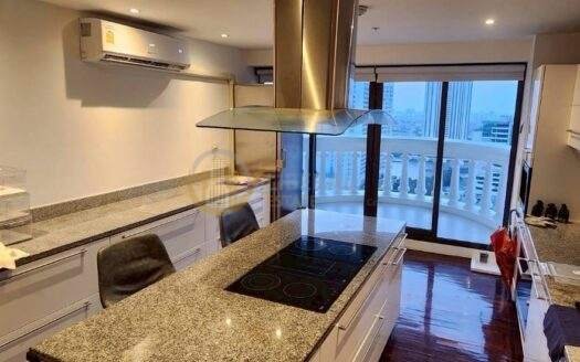 Luxury Condo for Rent Saphan Taksin | City Lifestyle Luxury | Near BTS Saphan Taksin | 120,000–140,000 THB/Month | คอนโดหรูให้เช่า สะพานตากสิน ไลฟ์สไตล์เมือง หรูหรา ใกล้ BTS สะพานตากสิน 120,000–140,000 บาท/เดือน – LTH14913