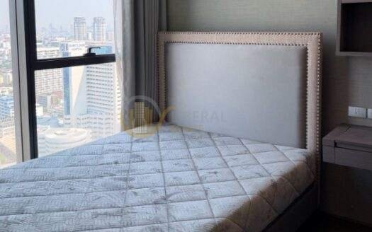 💼 Luxury Condo for Sale | Sathorn | Perfect Home for City Professionals | Near BTS Surasak | 22,900,000 THB | คอนโดหรู สาทร เหมาะคนทำงาน ใจกลางธุรกิจ เดินทางง่าย ใกล้ BTS สุรศักดิ์ – LTH14965