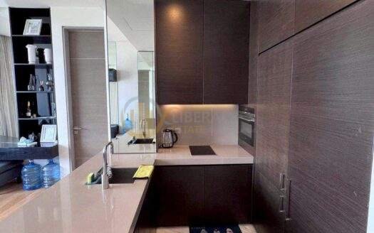 💎 Value Luxury Condo for Sale | Saladaeng | Prime Location with Real Upside | Near BTS Saladaeng | 14,990,000 THB | คอนโดศาลาแดง ทำเลดี มีมูลค่าในอนาคต อยู่เองก็ดี ลงทุนก็ใช่ ใกล้ BTS – LTHC14968